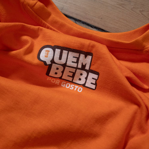 Quem-bebe-por-gosto-T-shirt-v